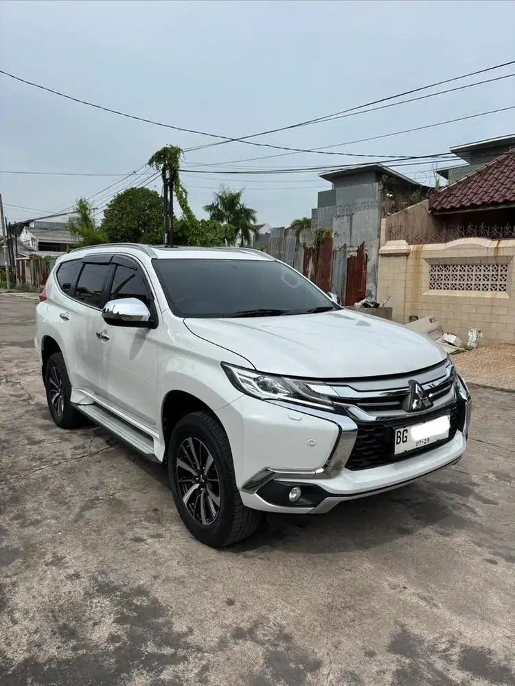 [KM 50RB] Pajero Dakar 4x2 AT 2019