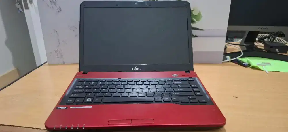 Laptop Fujitsu÷HP Elitebook