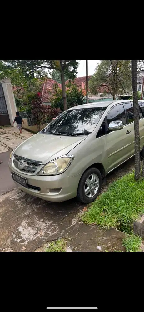 Toyota Kijang Innova 2008 Bensin