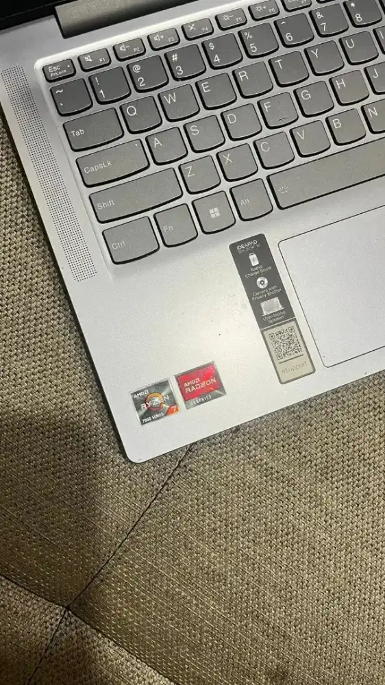 LENOVO IDEAPAD SLIM 3 14ABR 8