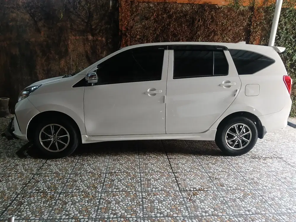 Daihatsu Sigra 2025 Bensin