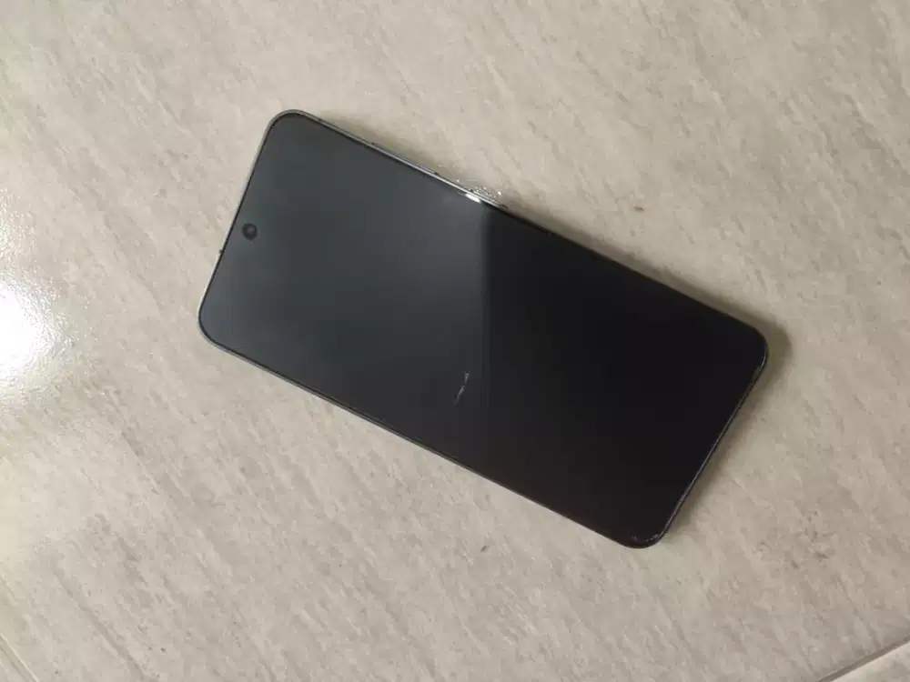 Samsung S24 Hitam 8/256 Fullset Original Sein Mulus Like New.