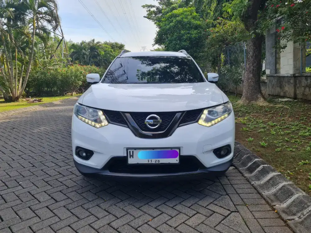 Nissan Xtrail XT 2.5 CVT MATIC (AT) 2016 Putih istimewa