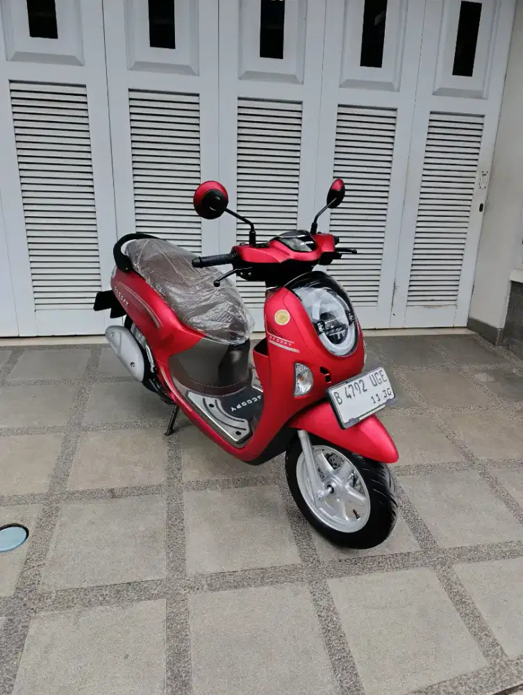 Bissmillah dijual motor Honda Scoopy like new 2025 istimewa