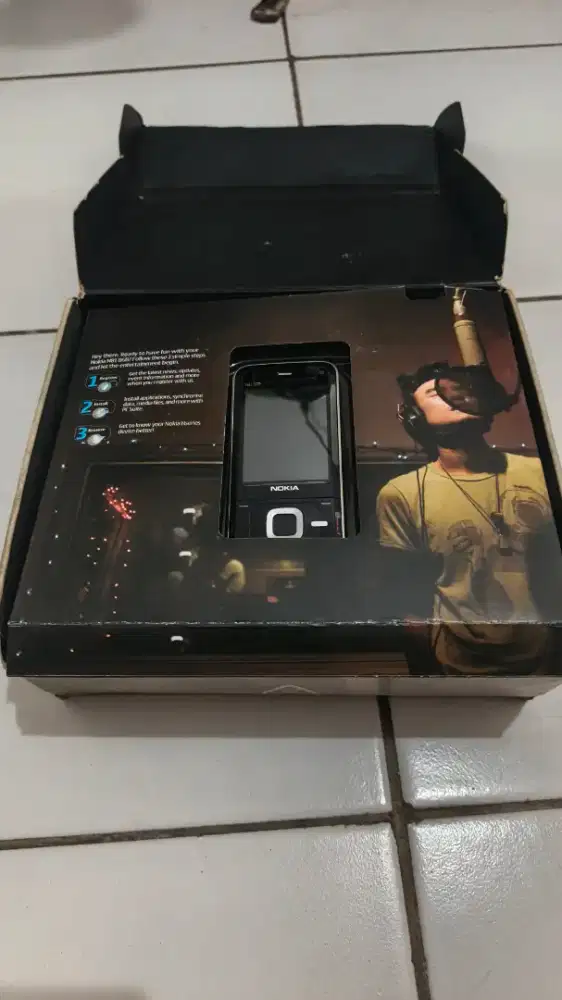 Nokia N81 8gb lengkap mulus