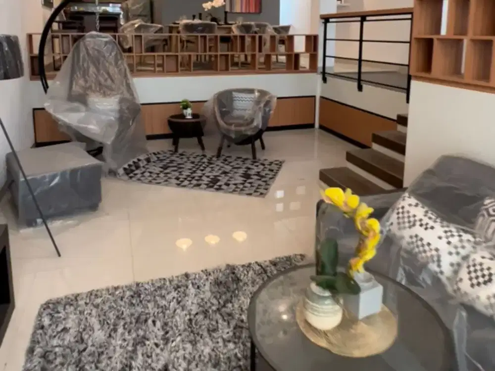 Rumah Strategis Cantik Furnished Kembar Mas Bandung