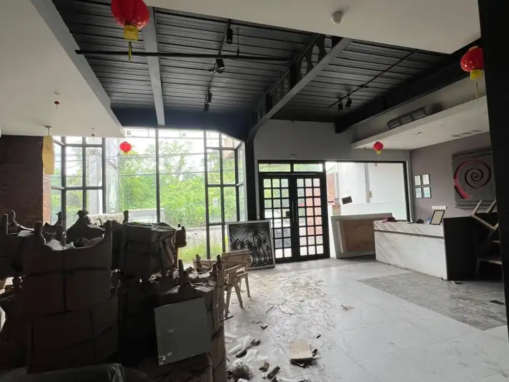 Disewakan Gedung Ex Restoran di Jalan Uluwatu Jimbaran Kuta Selatan Bali