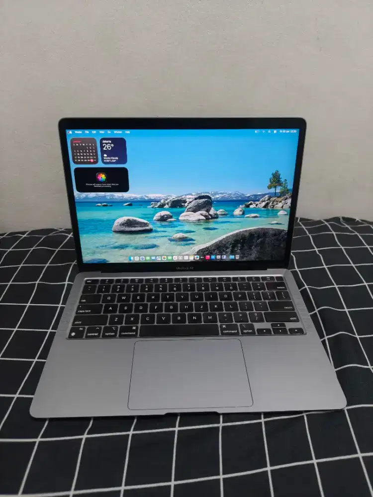 Macbook air m1 2020 8gb/128gb