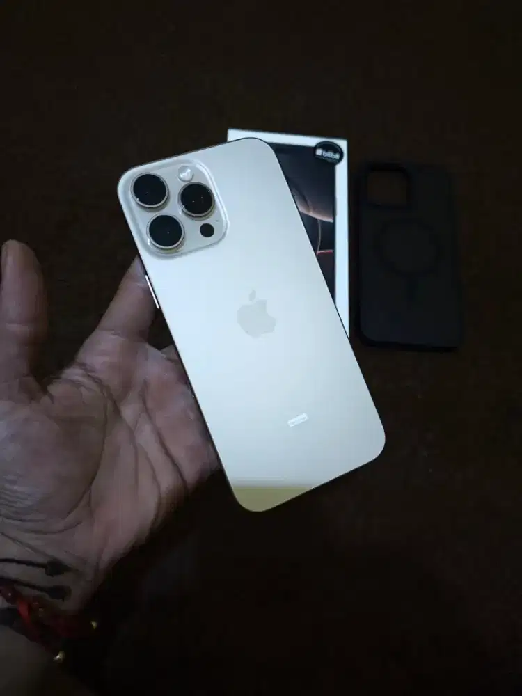 iPhone 16 Pro Max 256 Resmi iBox Blibli Mulus Like New No Minus