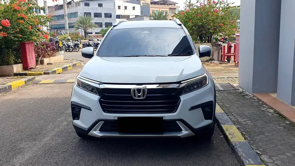 Honda BRV BR-V BR V Prestige 1.5 Sensing CVT 2022 Like New Low KM