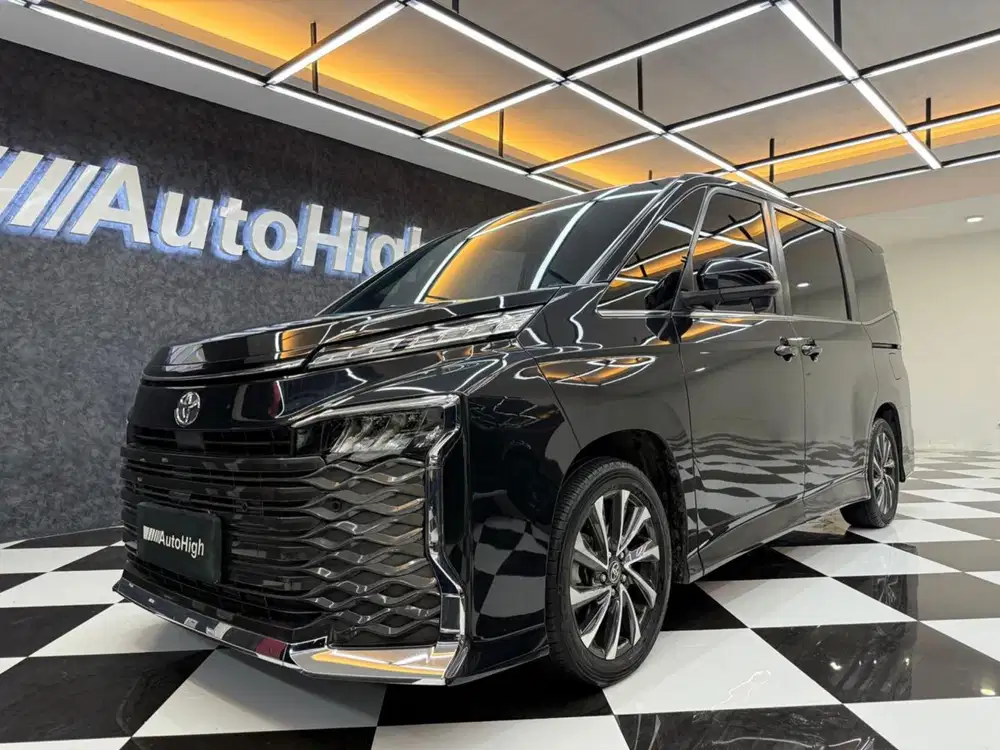 DP10% [Km15.000] Voxy 2024 Black Reg 2025 #AUTOHIGH