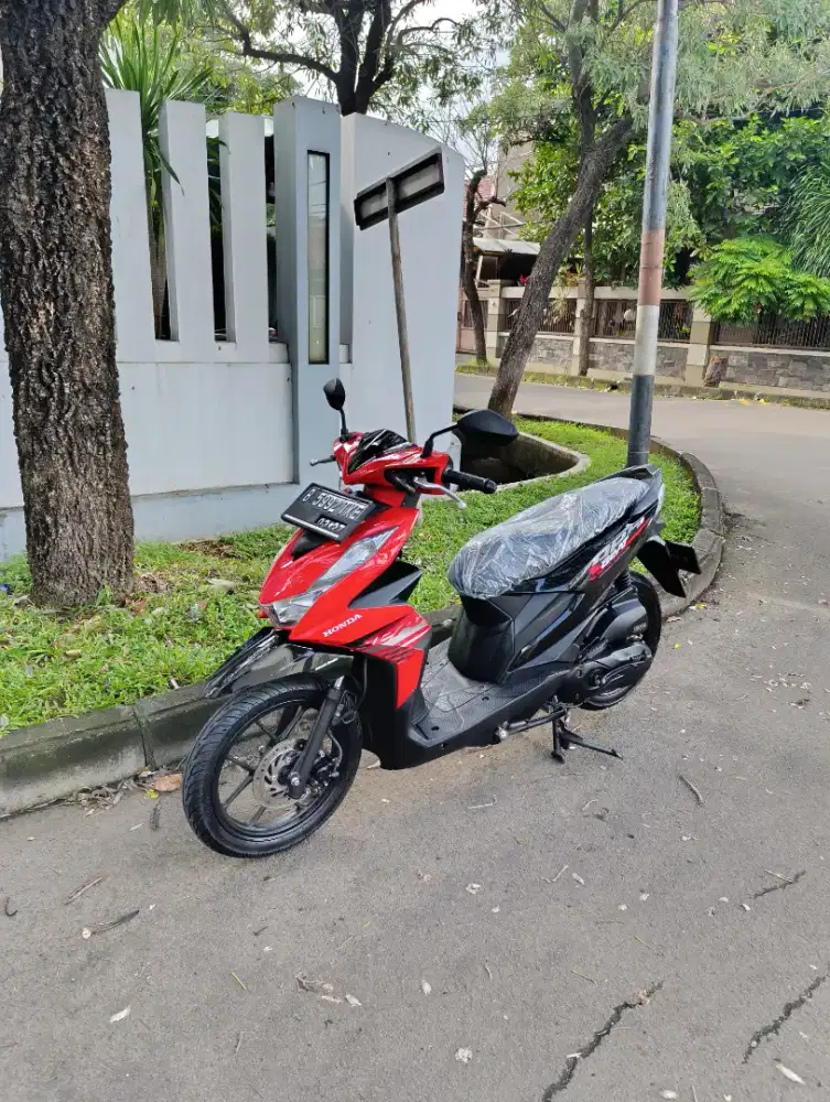 Bissmillah dijual motor Honda beat new 2022