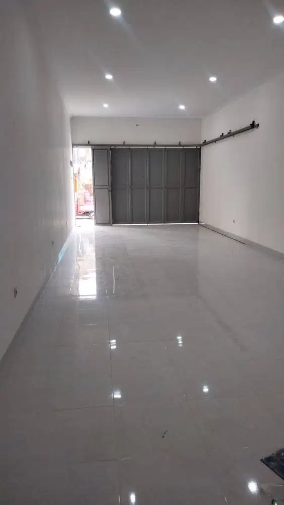 Ruko Siap Pakai Strategis di Moh Toha Bandung