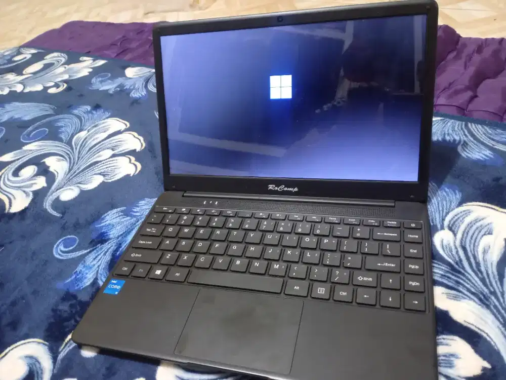 Laptop RoComp max one Intel core i5 gen 11 ram 8gb NVMe 512gb