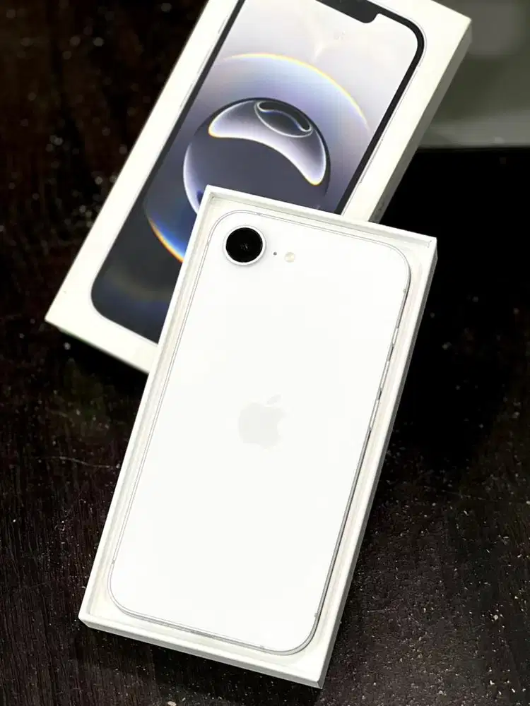 iPhone 16e 256gb iBox