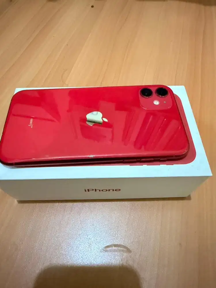 IPHONE 11 128 GB RED