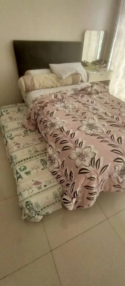 Preloved Kasur merk Comforta double bed uk 120x200