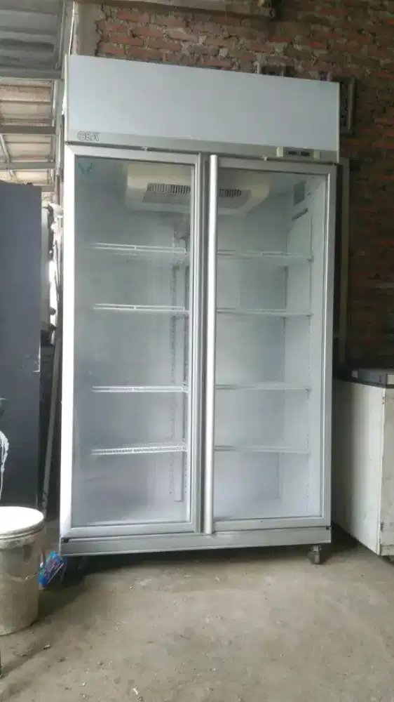 Chiller showcase 2 pintu