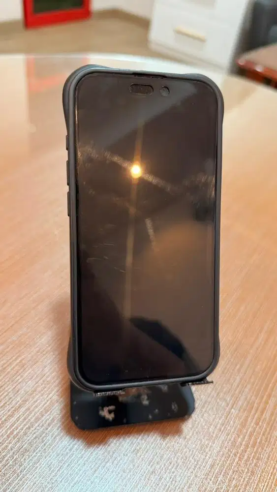 Iphone 15 Pro 256 Gb second bateray 89%