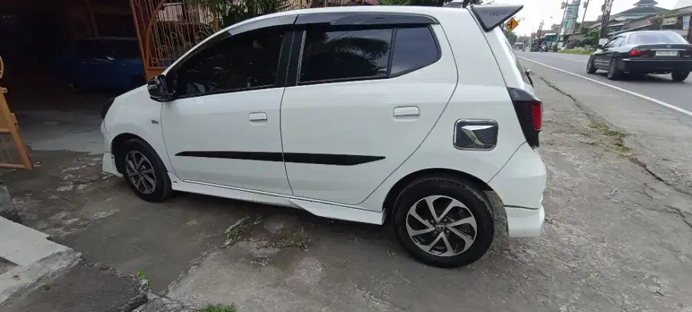Toyota agya 2017 matik