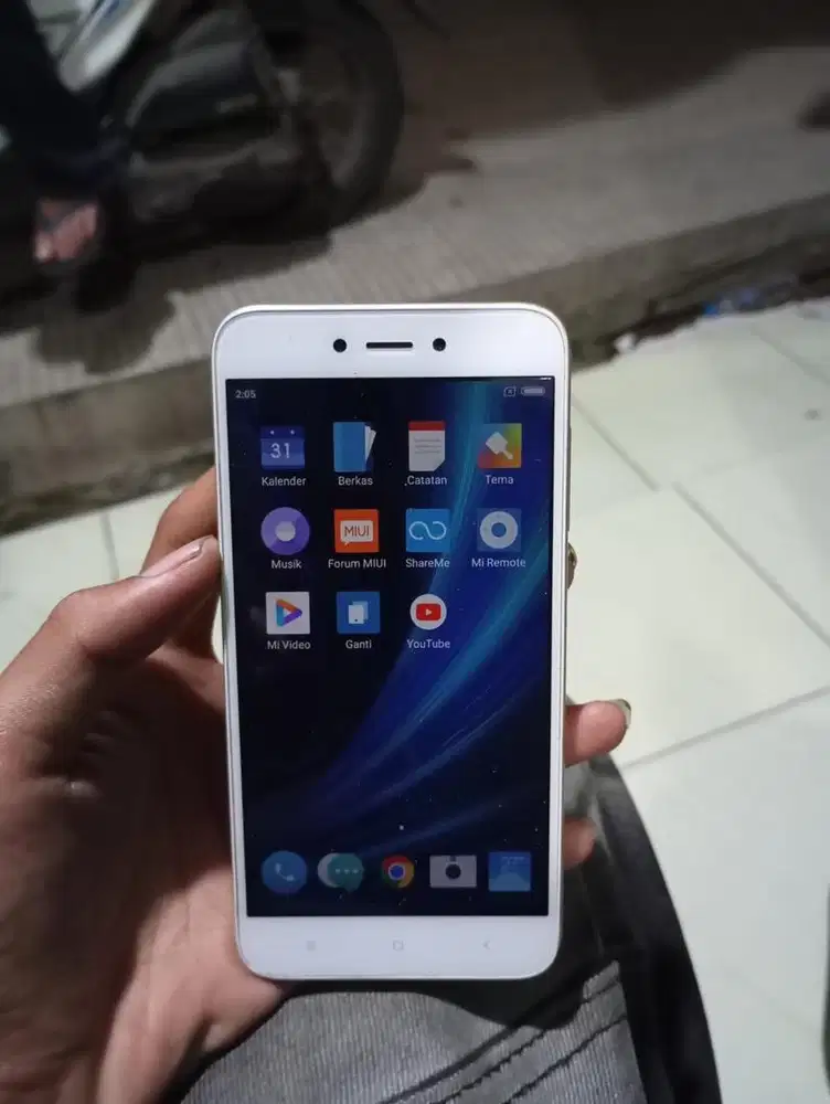 REDMI 5A. RAM 2 4g LTE NORMAL