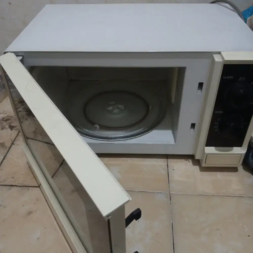 Microwave LG MS2327B