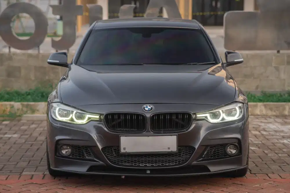 BMW f30 2017 nik 2016 mesin b48 2.0L