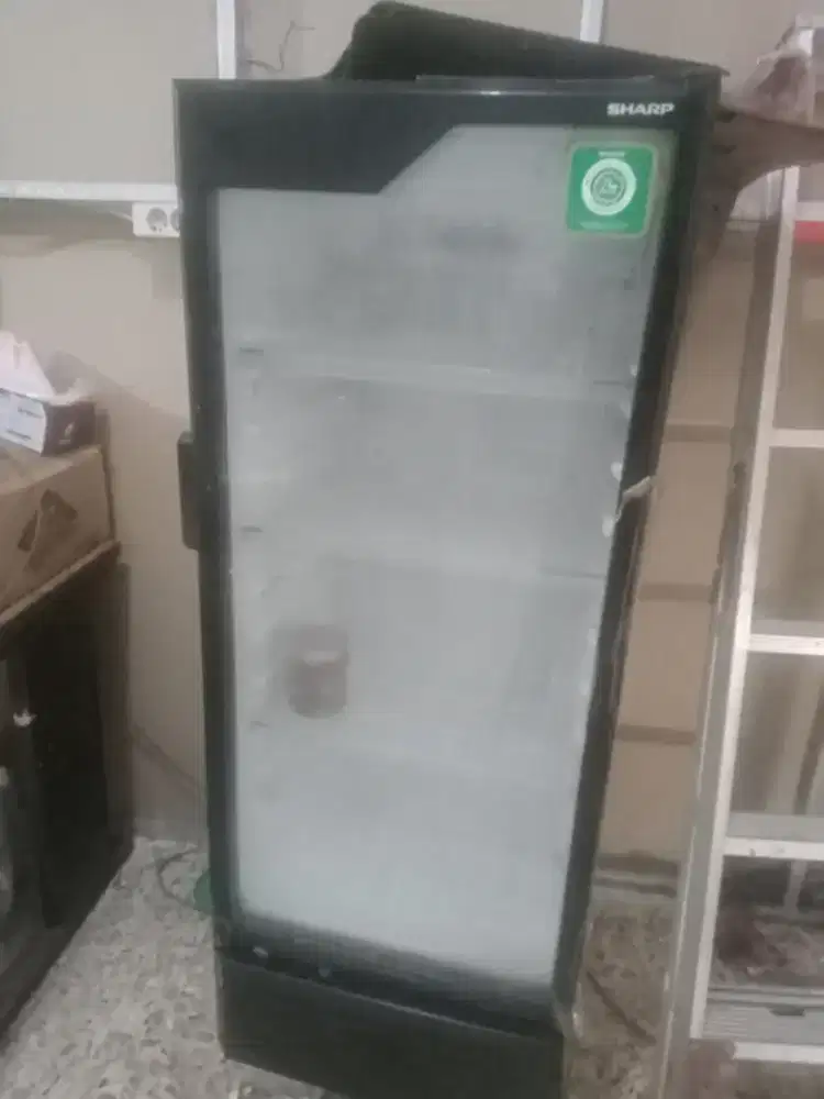 Showcase sharp 210fs