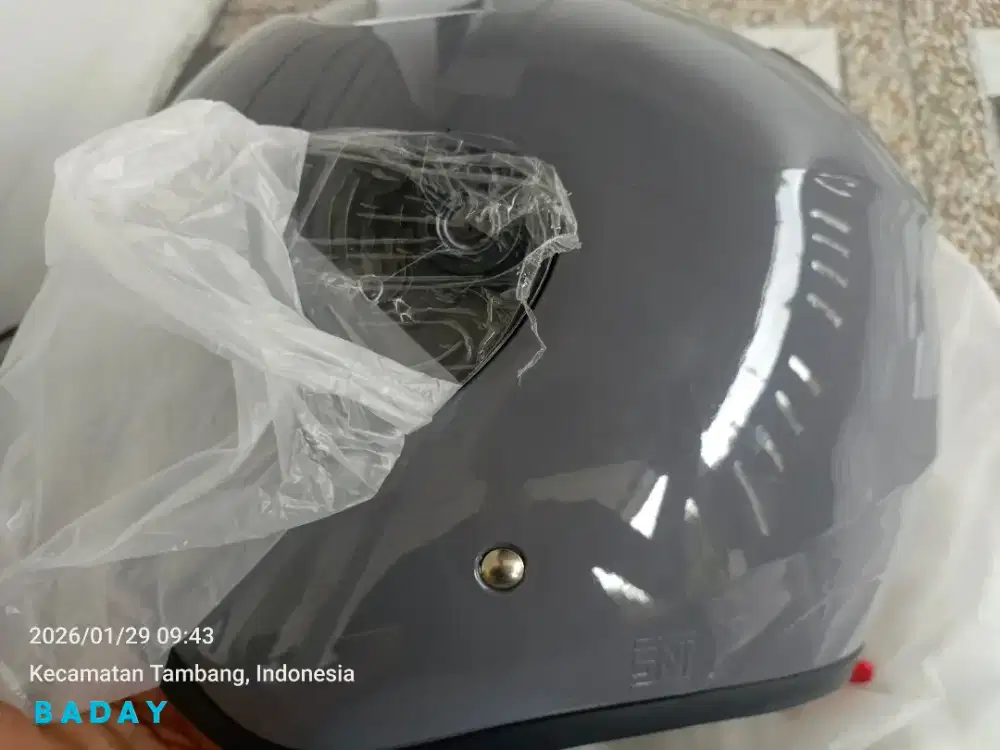 Di jual helm gorilla gray
