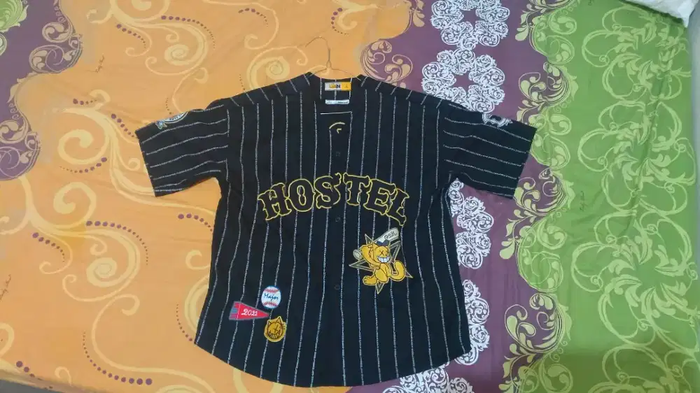 Merch O2H Hostel Baseball Jersey
