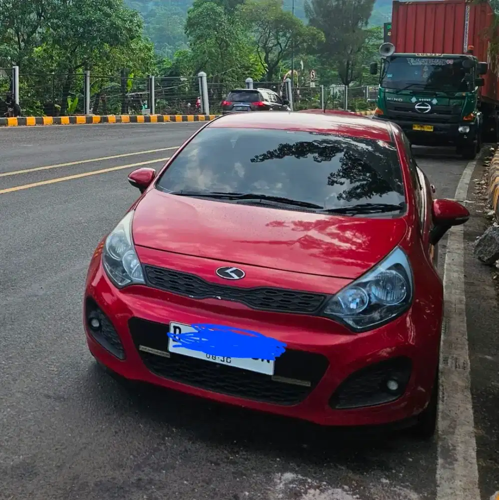Jual KIA RIO 2013 istimewa