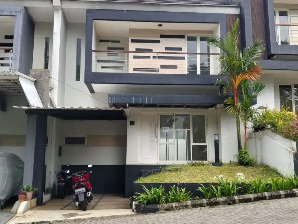 Rumah 2 Lantai Rancamaya Golf dengan View dan Harga Terbaik