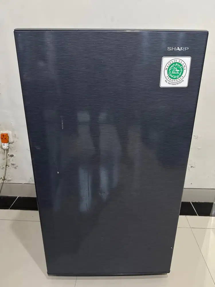 Jual kulkas bekas kondisi tidak dingin