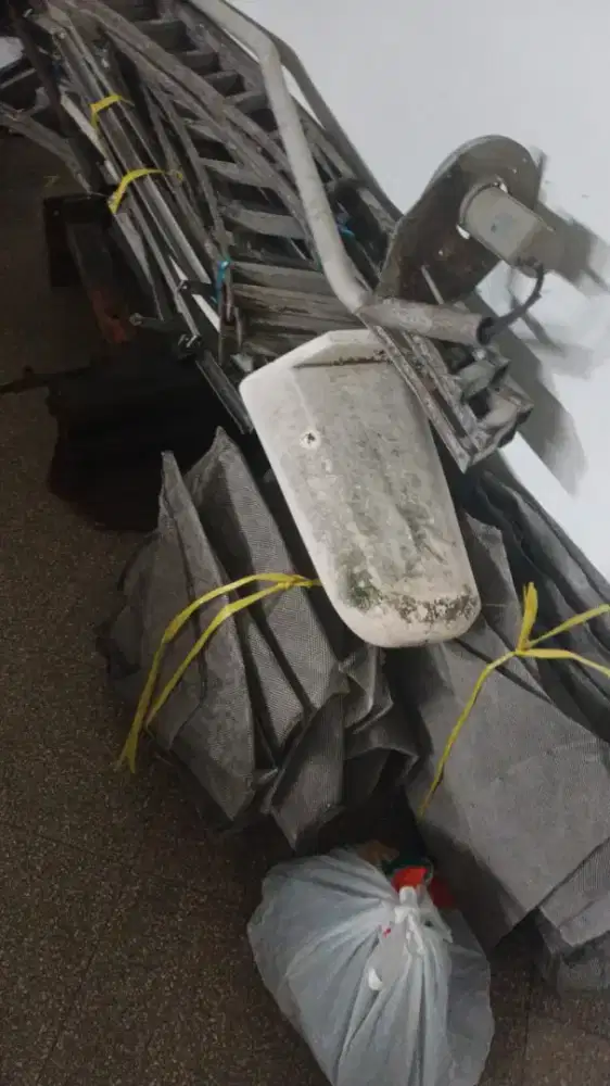 Jual besi loak bekas parabola