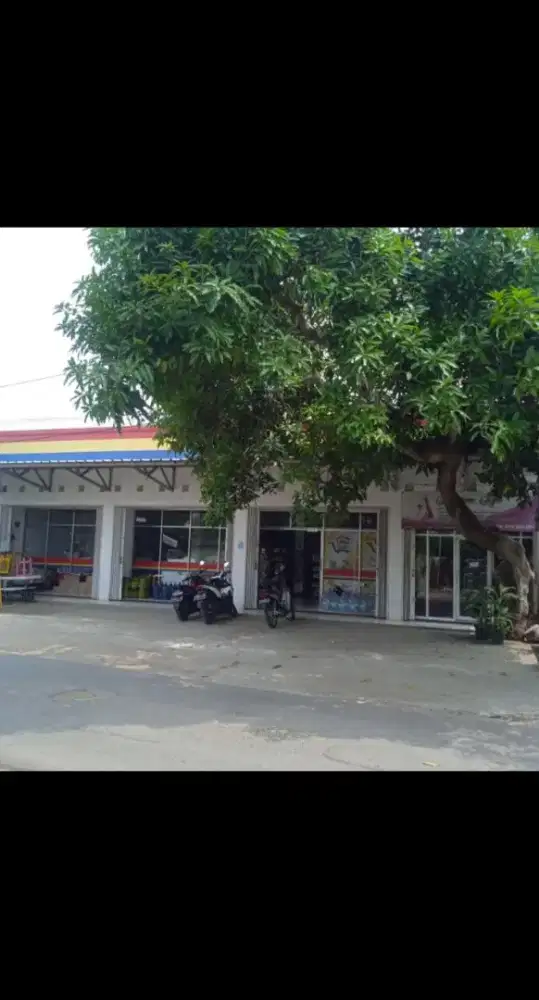 Di jual cepat toko/tempat usaha di karawang timur