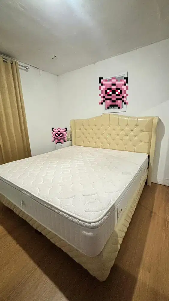 Dijual Spring Bed Like New merk Uniland
