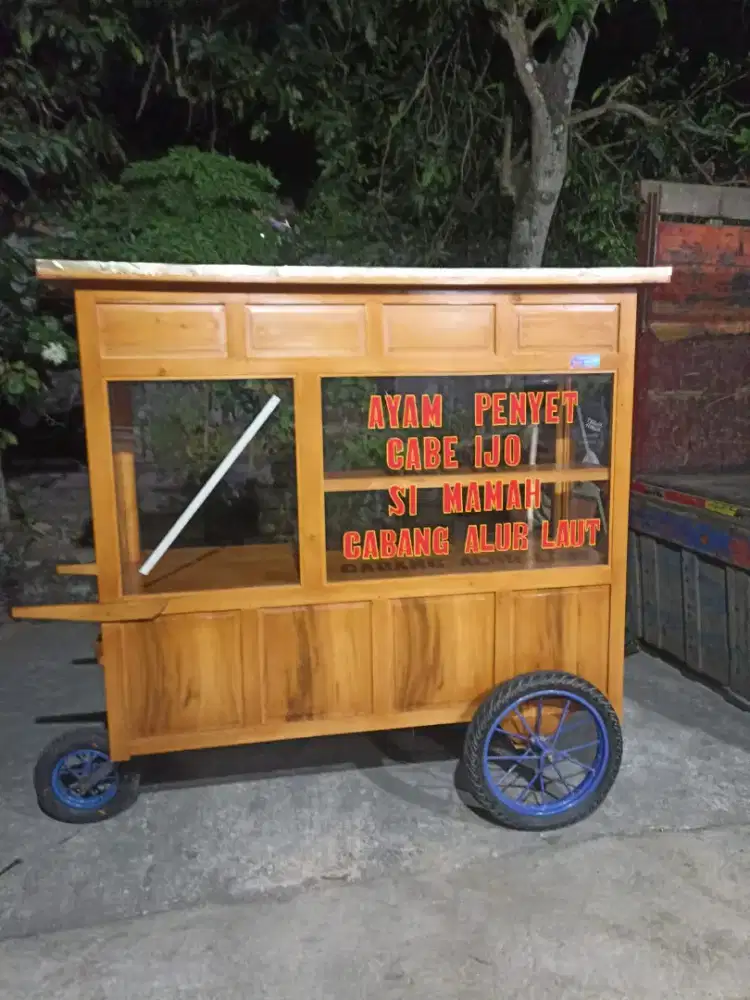 Gerobak Angkringan jg Melayani Pesanan Grobak Bakso Mie Bubur Sate dlL