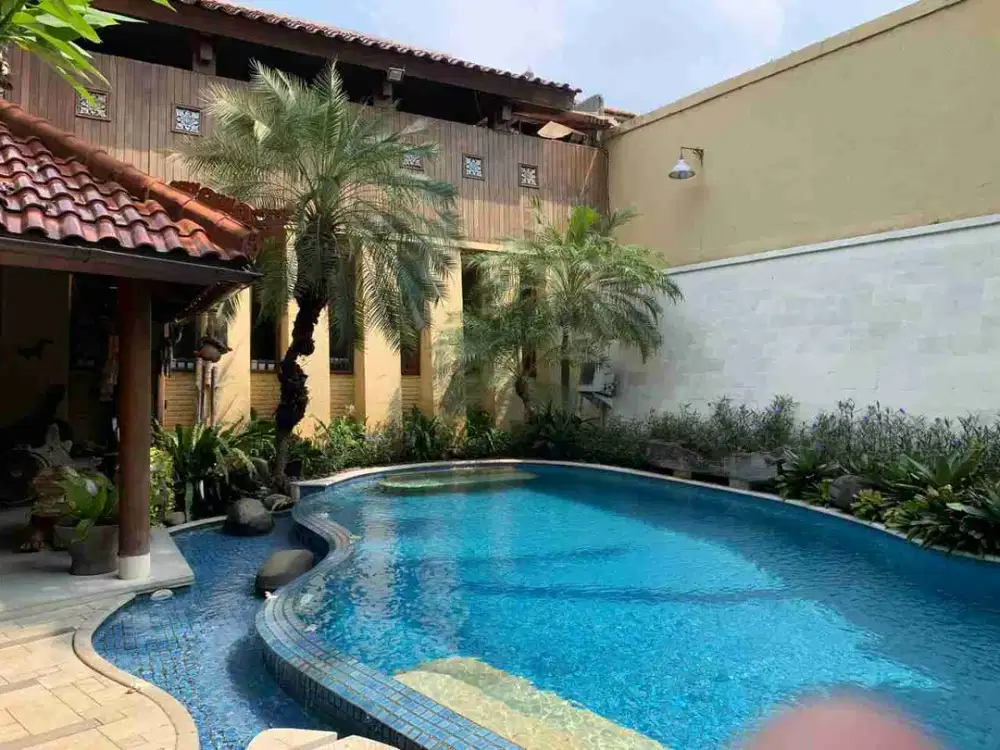 Dijual Rumah Konsep Villa, Private & Homey Bintaro Jaya 8
Rumah dengan suasana hijau lokasi strategis dekat dengan lotte mart, rs Premier Bintaro, British Internasional School, Pintu Tol Bintaro