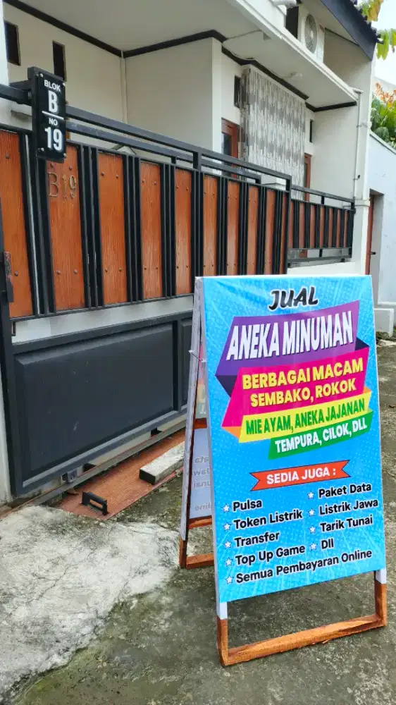 Papan nama segitiga promosi toko jagrak kelontong sembako & teh jumbo