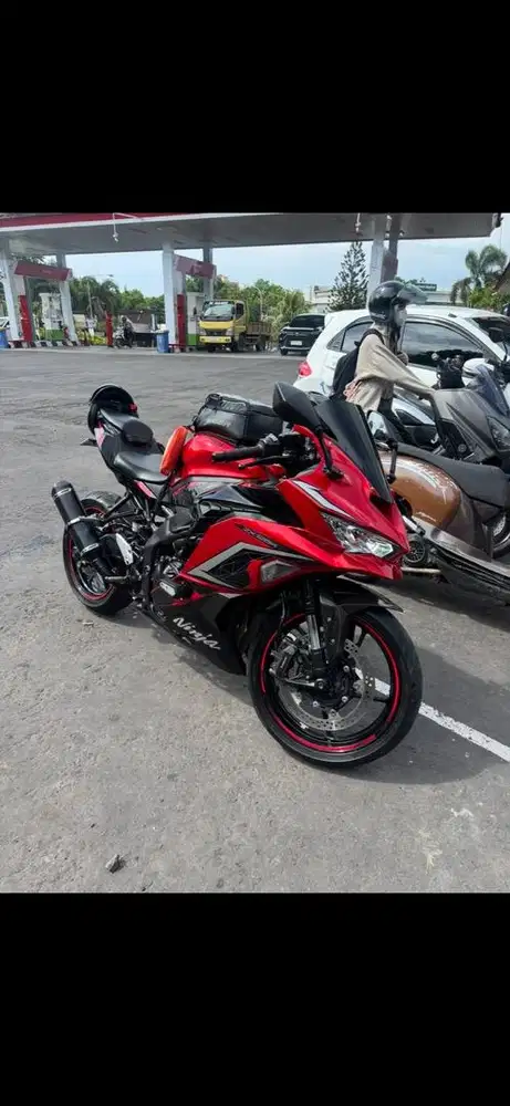 Ninja 250 ZX ABS 2023 very good condition