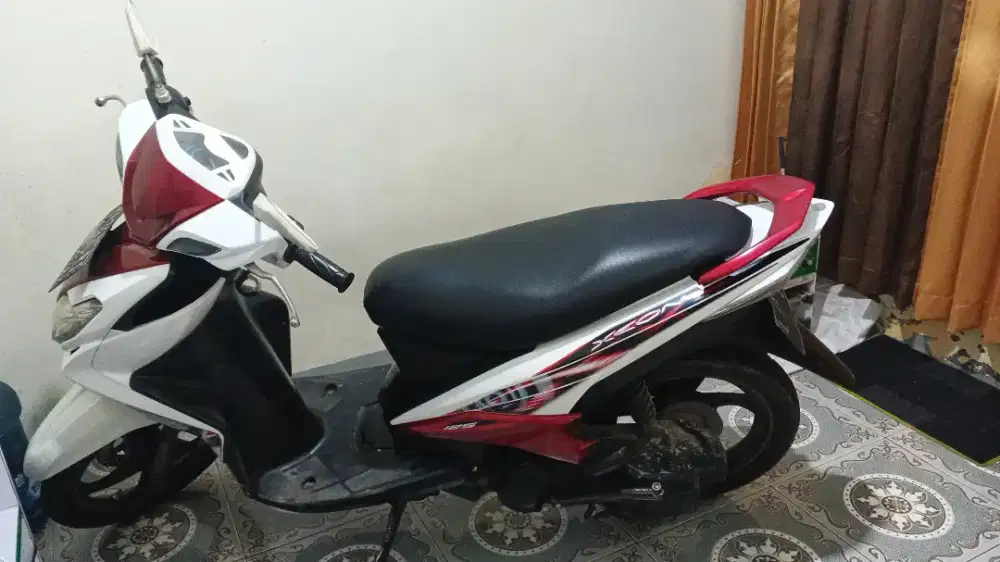Yamaha xeon 2012 lengkap pajak hidup