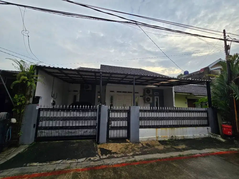 Smart Modern Home–Fully Furnished&Auto-Garage di BDP Jatisari (LT 120)