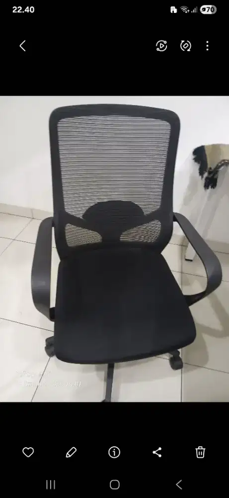 Di jual kursi kantor