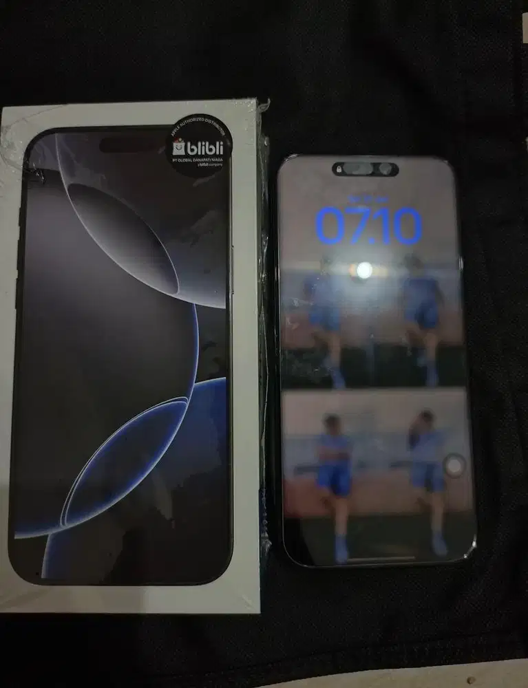 Iphone 16 pro max black garansi mulus 99%