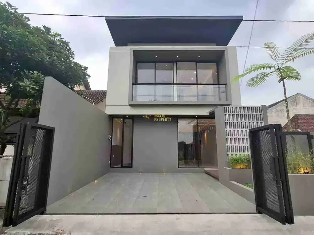 RUMAH MEWAH SIAP HUNI FULL FURNISHED DEKAT PASAR GENTAN