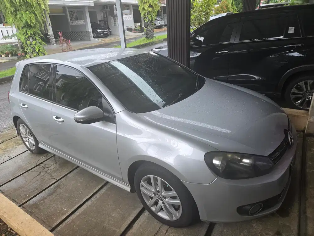 Volkswagen Golf 2012 Bensin