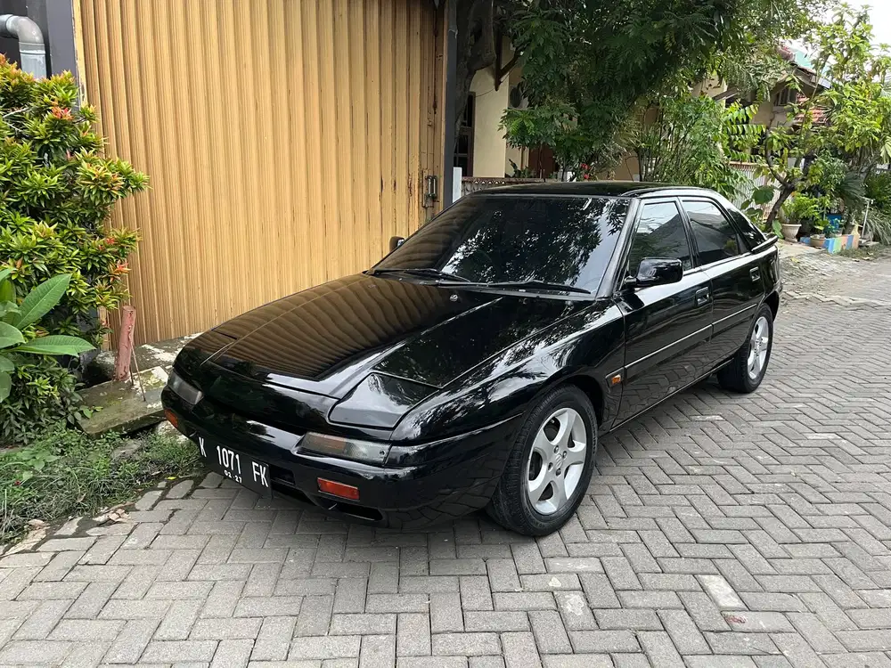 Mazda Astina 1993 Bensin