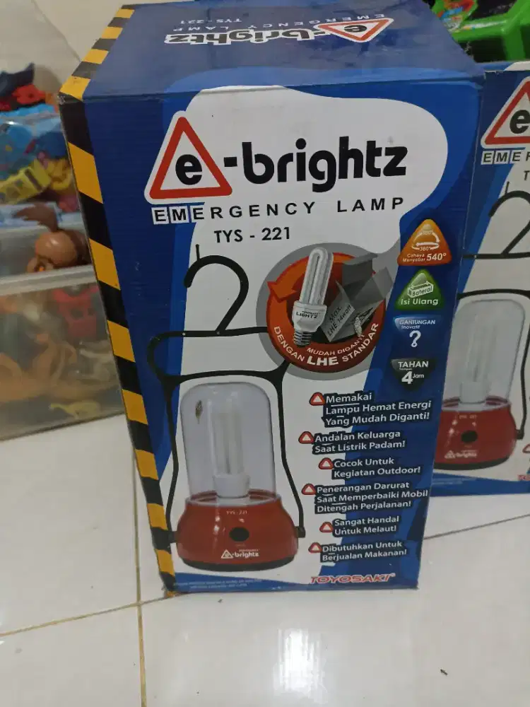 Lampu darurat Toyosaki TYS-221