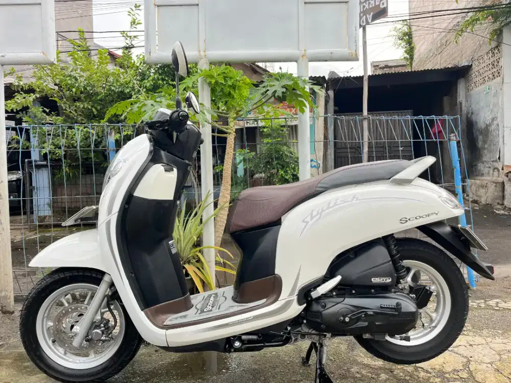 SCOOPY TAHUN 2020 SIAP PAKEK MOTOR GRESS