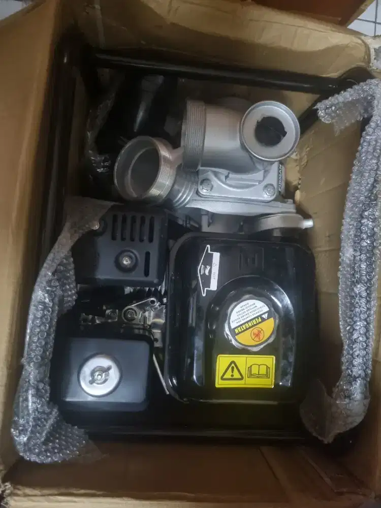 MESIN POMPA AIR FGP30GP GASOLINE ENGINE